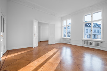 empty apartment room - flat for rent with wooden floor