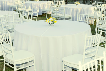 Table outdoor at wedding reception