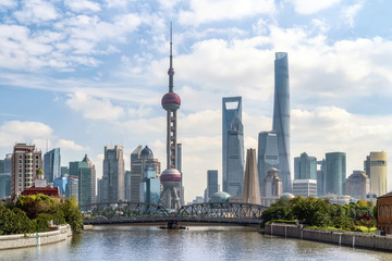 Obraz premium Urban architectural landscape in the Bund, Shanghai