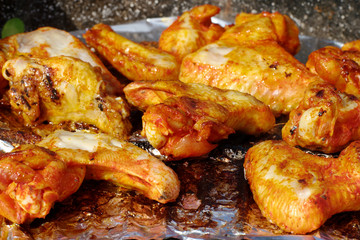 Chicken wings auf dem Grill 