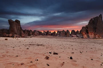 Fotobehang Saharawoestijn, Tassili N& 39 Ajjer, Algerije © Dmitry Pichugin