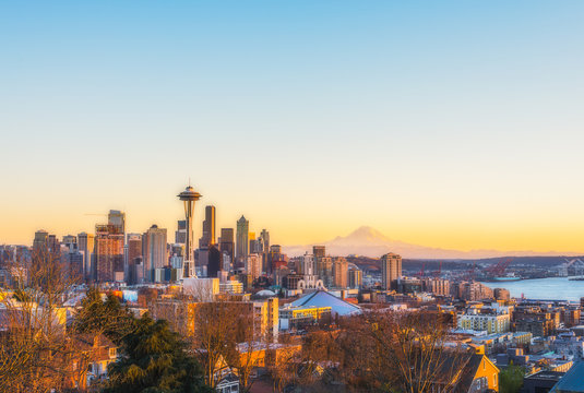 beautiful Seattle city skyline on the sunset,Washington,usa.