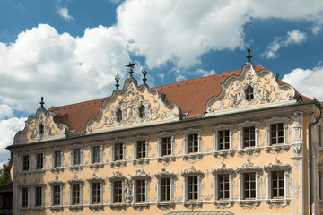 Fototapeta na wymiar Baroque facade of the Falkenhaus