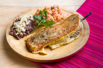 Mexican food: chile relleno