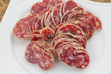 saucisson aux cèpes