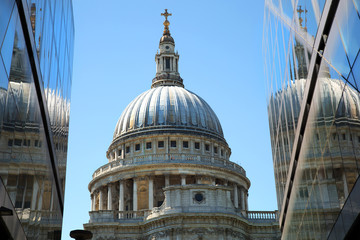 St Pauls cathedral with relections