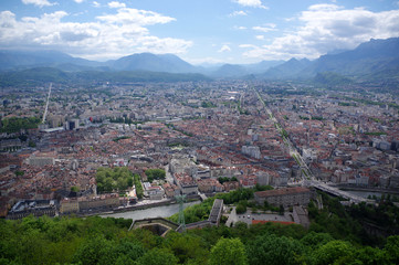 Fototapeta premium vue sur Grenoble depuis la bastille 