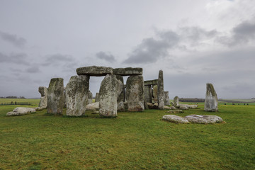 Stonehenge, prehistoric monument in Wiltshire, England