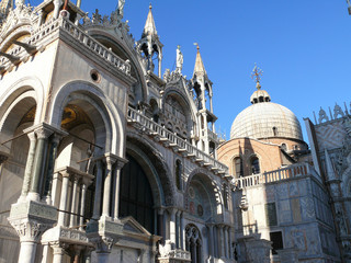 Fototapeta na wymiar Doge's Palace in Venice, St Mark's square