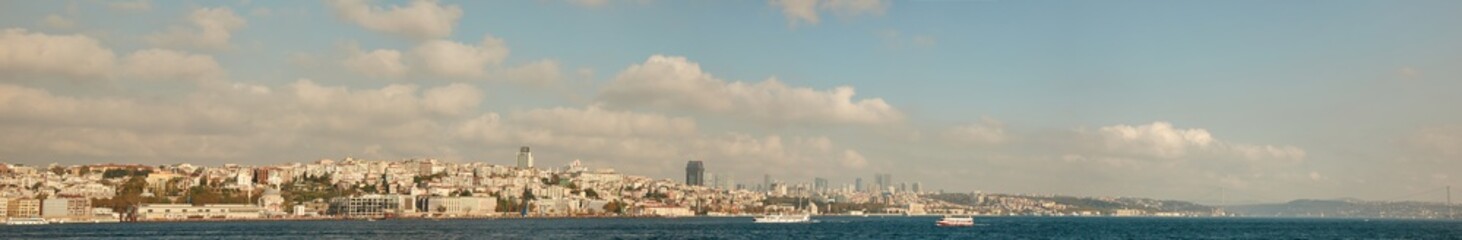 Fototapeta premium Beautiful panoramic view of the city of Istanbul