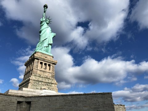 自由の女神 Images – Browse 1,167 Stock Photos, Vectors, and Video