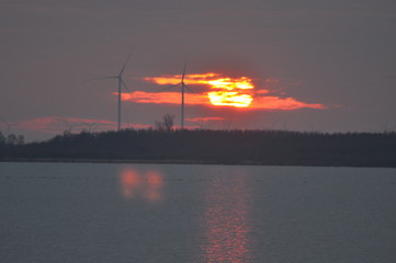 Ausblick auf den Dümmer bei Sonnenuntergang