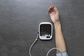 Measuring blood pressure and pulse while nervous