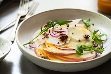Kohlrabi with Apple and Pecan Salad