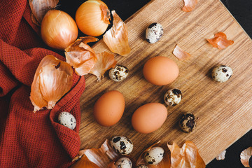 Naturally colored Easter eggs with onion husks