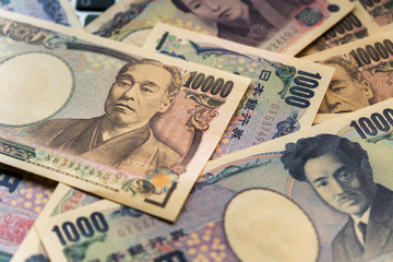 Japan money yen banknotes
