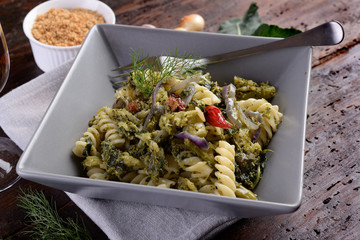 Plate of fusilli seasoned with sparacelli and breadcrumbs