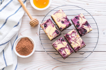 blueberry cheese brownies