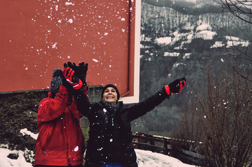 Jugando con la nieve