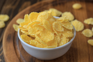 Corn flakes in bowl - cereal breakfast.