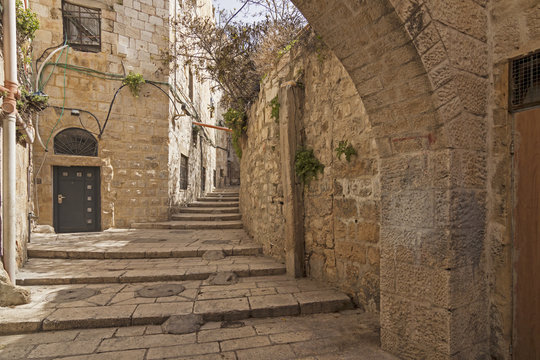 Israel - Jerusalem - Old city hidden passageway, stairway and arch in jewish quarter