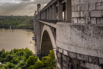 Bridges across the Great River of Ukraine