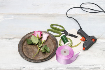 Florist at work: How to make a wrist corsage