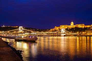 Budapest Chain Bridge and Royal palace at night