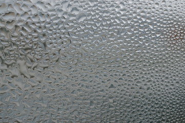 水滴のついたガラス