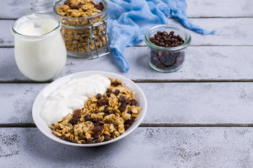 Traditional granola with raisins