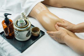 Aromatherapy massage series: leg massage