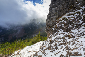 Winter trail in Tatra mountains, Poland © Patryk Kosmider