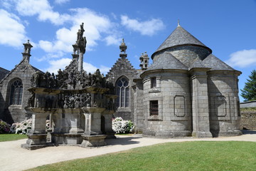 Fototapeta na wymiar Pfarrbezirk Guimiliau in der Bretagne