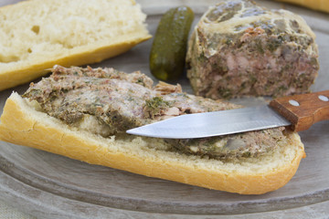 caillette (terrine d'Ardèche)