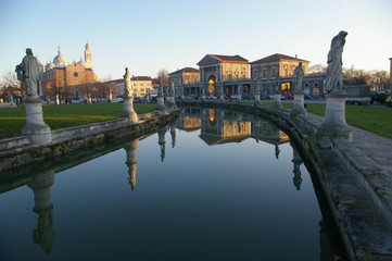 Padova Prato della Valle Isola Memmia