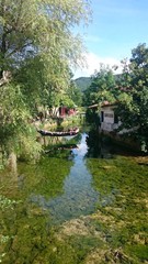 barque sur rivière Jura