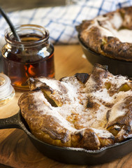 Apple Puff Pancake Pie