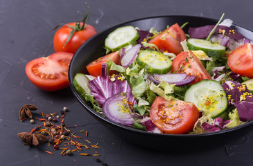 Vegetable salad with spice