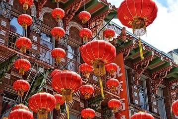 Fototapeta na wymiar chinese lantern in china town San Francisco