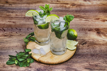 drink with mint and lime