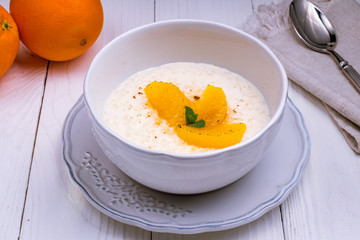 Rice porridge with orange