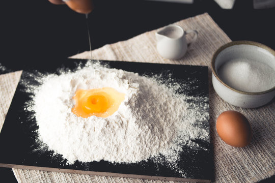 Dessert Mix wheat flour with egg