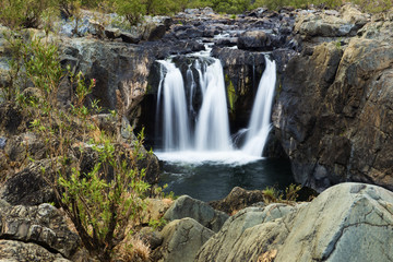 Obraz premium The Gorge waterfall and creek in Heifer Station, New South Wales.