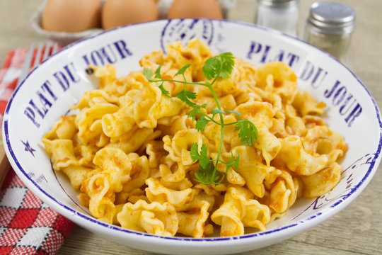 corolles au pesto rouge