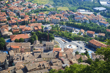 Fototapeta na wymiar panorama from the top of the castle of San Marino.
