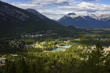 Fototapeta na wymiar Mountain View of Banff in Alberta Canada