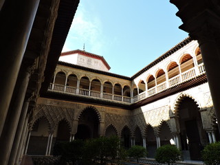 Fototapeta premium Patio de las Muñecas, en los Alcáceres de Sevilla