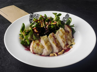 chicken fillet with raspberry sauce