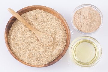 Organic raw amaranth grain, flour and oil