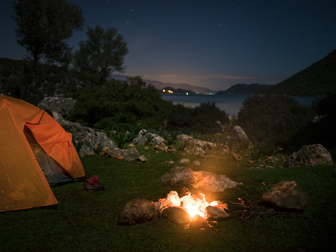 camping with fire at night